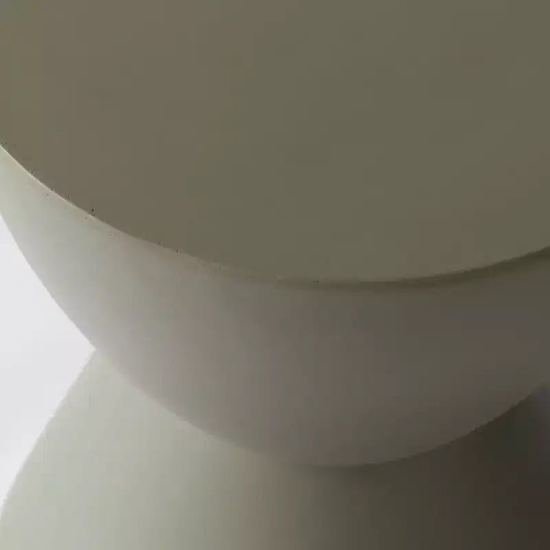 LeisureMod Loft Hourglass Fiberstone Side Table - Modern Indoor/Outdoor Accent Table