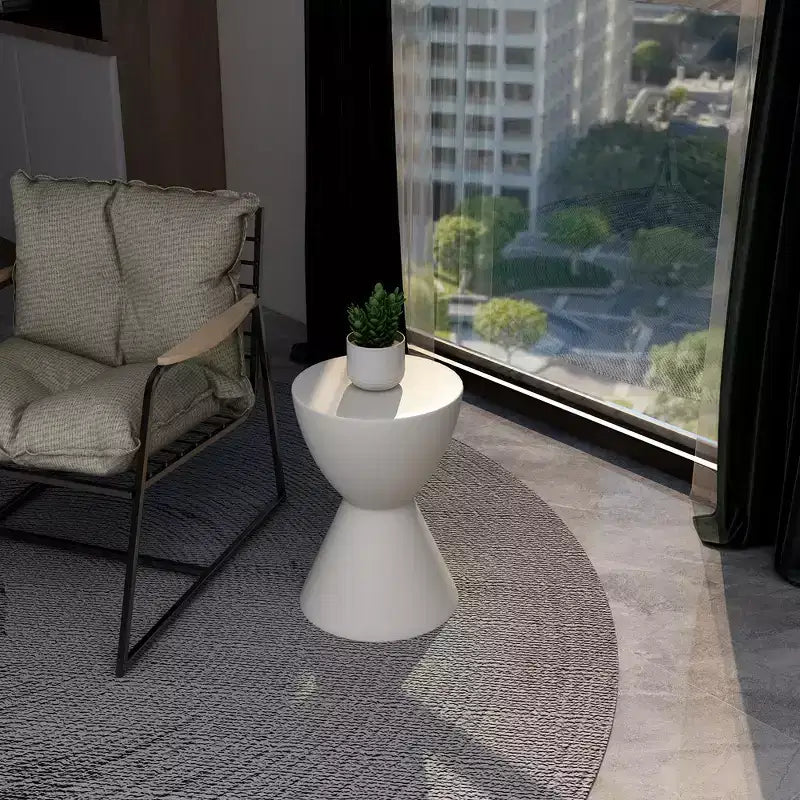 LeisureMod Loft Hourglass Fiberstone Side Table - Modern Indoor/Outdoor Accent Table